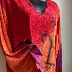 Beautiful hand painted tunic by Dilemma! One size fits all, brand new.